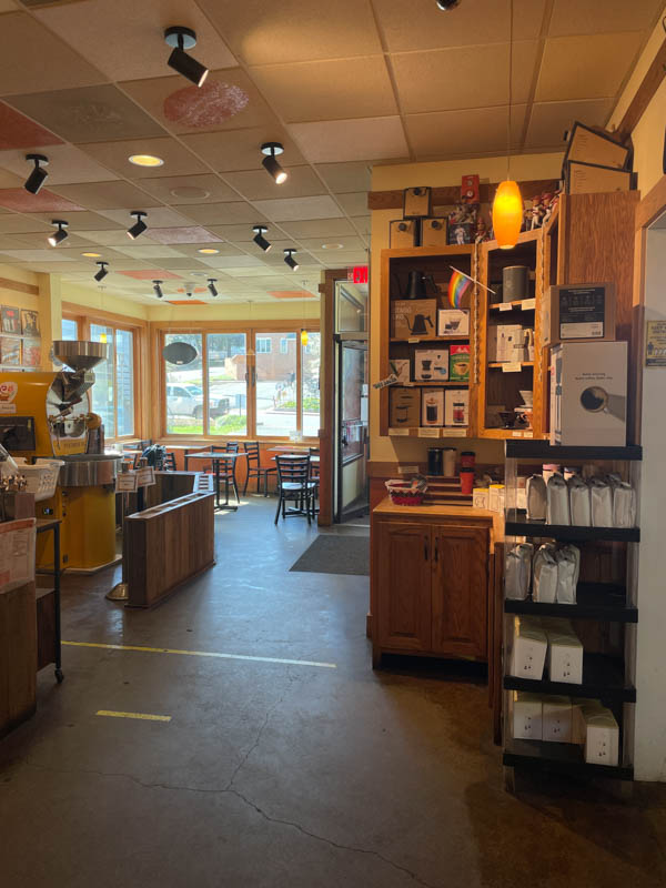 inside caffe amouri vienna va