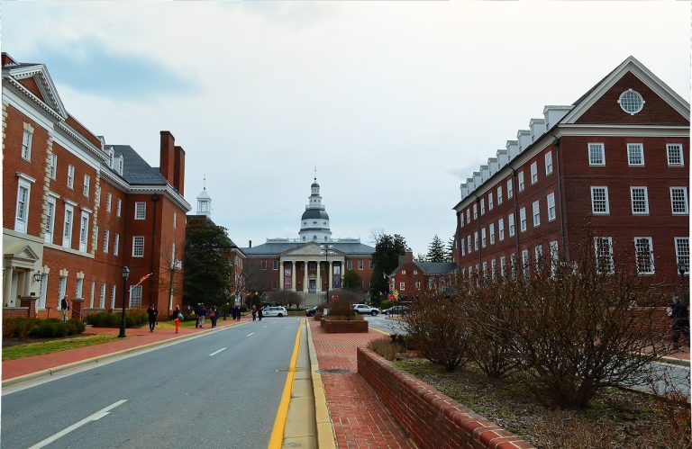 street view of the capital building in annapolis
