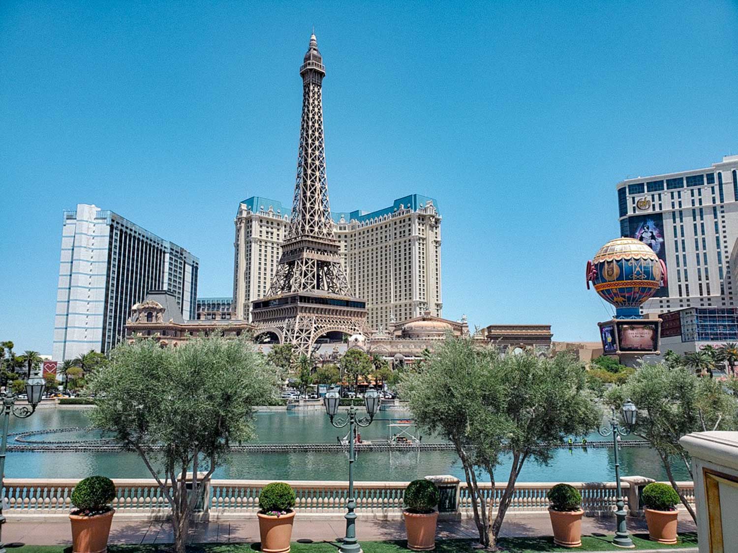 The view of the Bellagio Fountains and replica of the Eiffel Tower in Las Vegas.