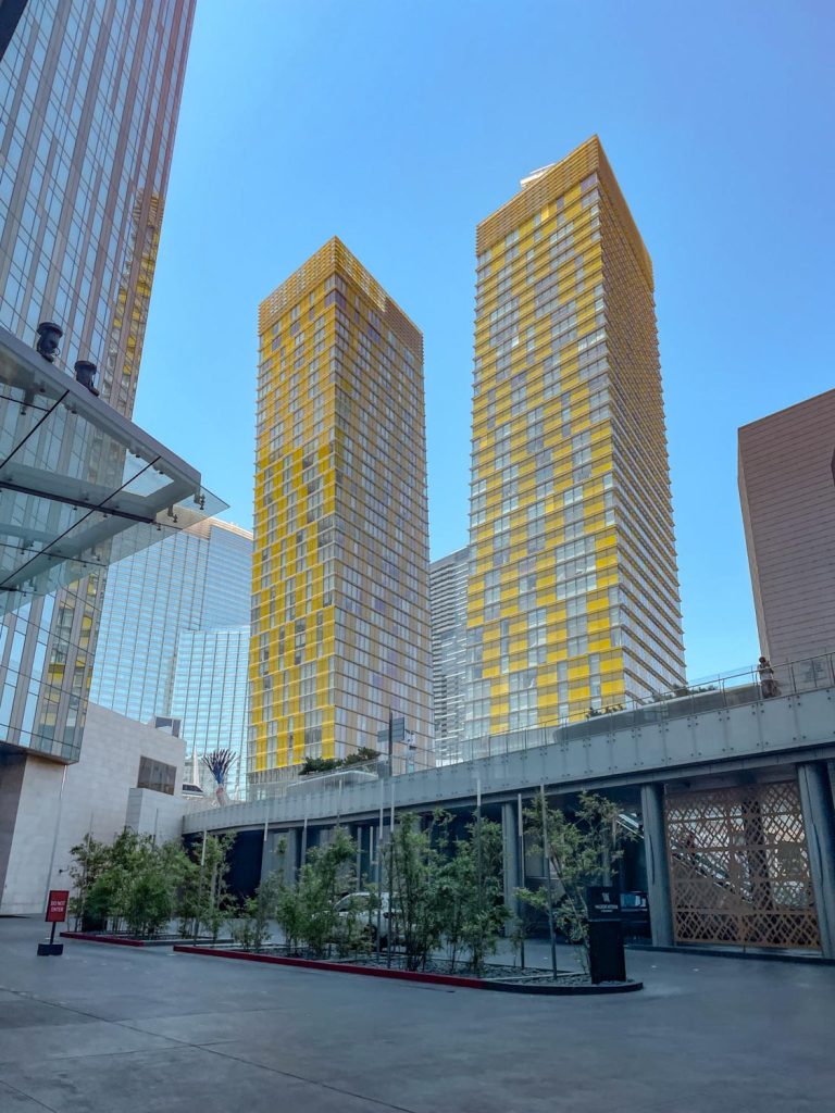 Outdoors Waldorf Astoria Las Vegas.