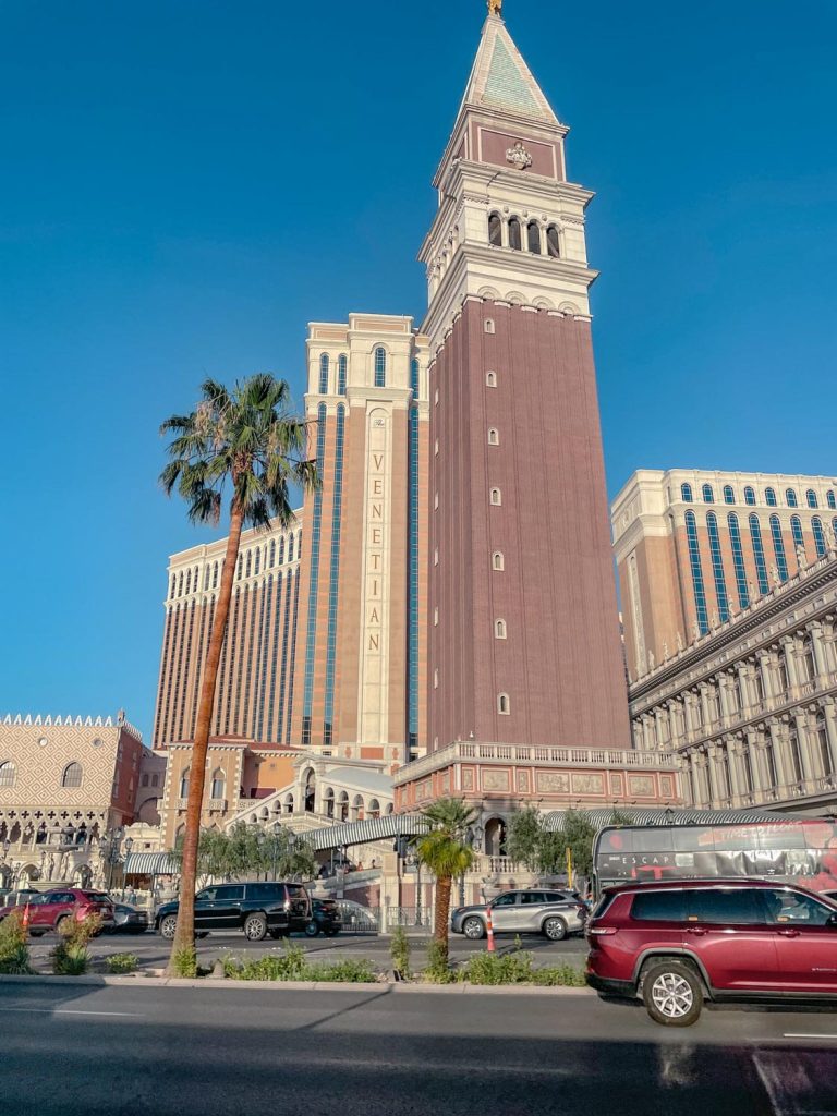 When is the Best Time to Visit Las Vegas?