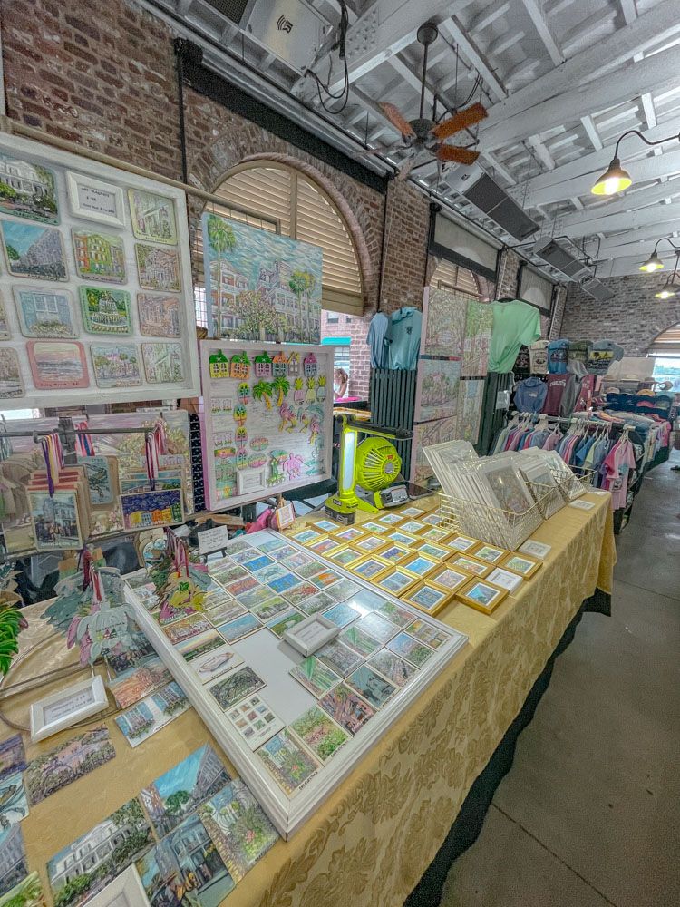 Craft pieces and fridge magnets for sale in Charleston, South Carolina.