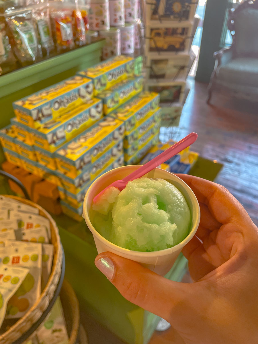 Sorbet on cup.