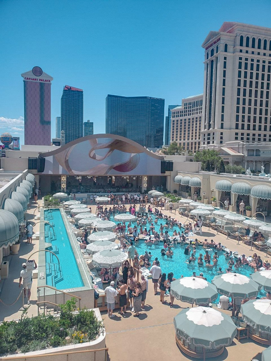 People partying / day clubbing at the pool area of Caesars Palace Las Vegas.